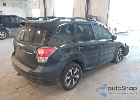 2018 Subaru Forester 2.5I Premium from USA, damaged, VIN JF2SJAEC3JG471214